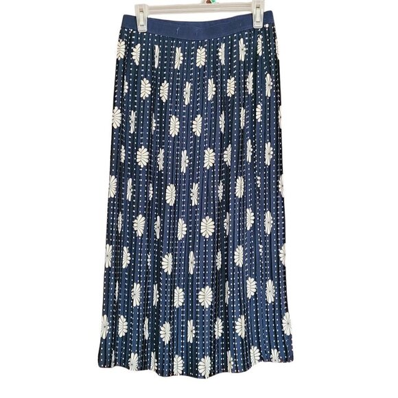 NWT Modcloth White Daisy Floral Polka Dot Blue Pleated Pull On Midi Skirt Sz. M - Picture 3 of 6